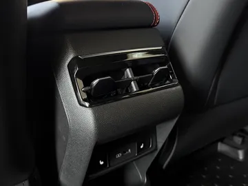 Купить Belgee X50+ Серебряный 1.5 AMT (147 л.с.) от 2335990 ₽. в Самаре